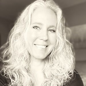 Meet your Posher, Dawn